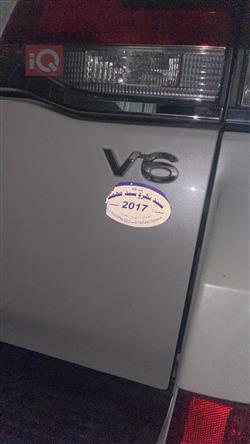 تۆیۆتا لاند کروزەر